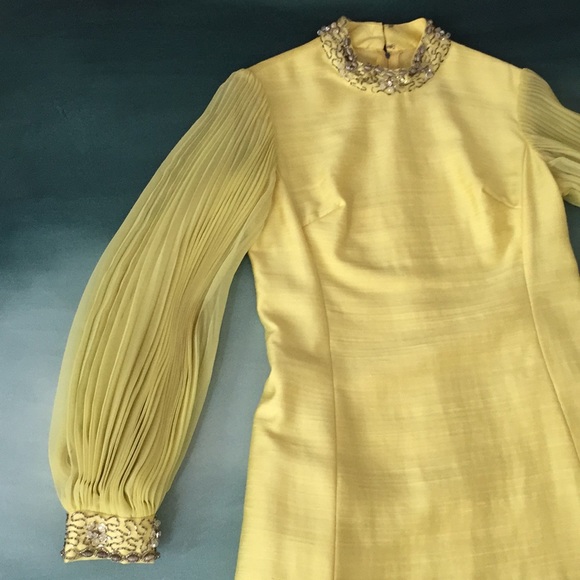 Vintage 1960s Mod Beaded Raw Silk Dress + Vest Duster Pleated Sleeves - Picture 13 of 14